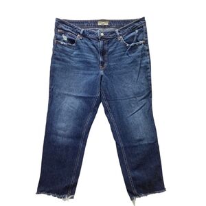 High Rise Cheeky Taper Ankle Jeans | Distressed Raw Hem Mom Jean | 18W